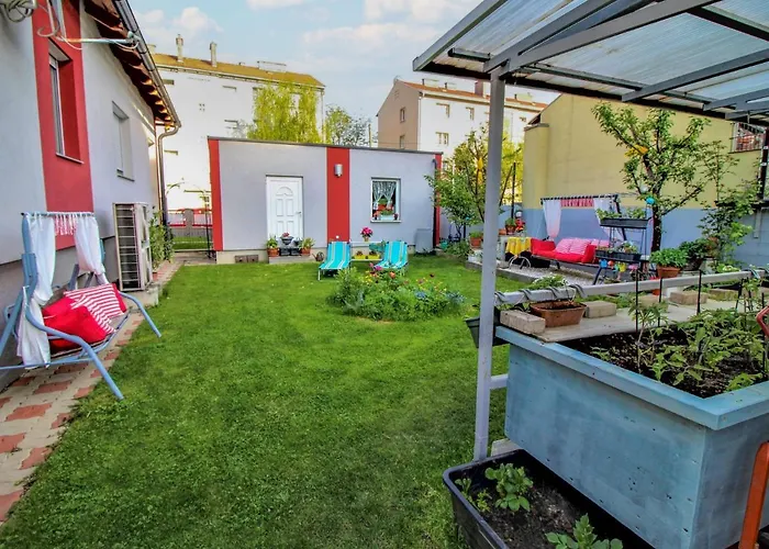 Apartment By Interhome Gloggnitz